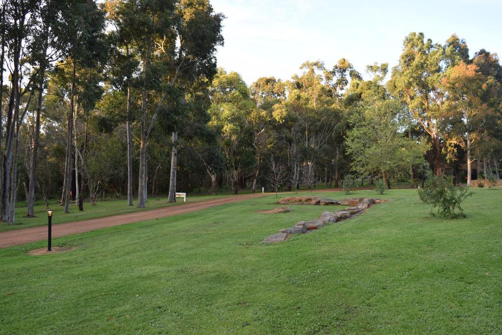 Bushy Lake Chalets Margaret River Exterior foto