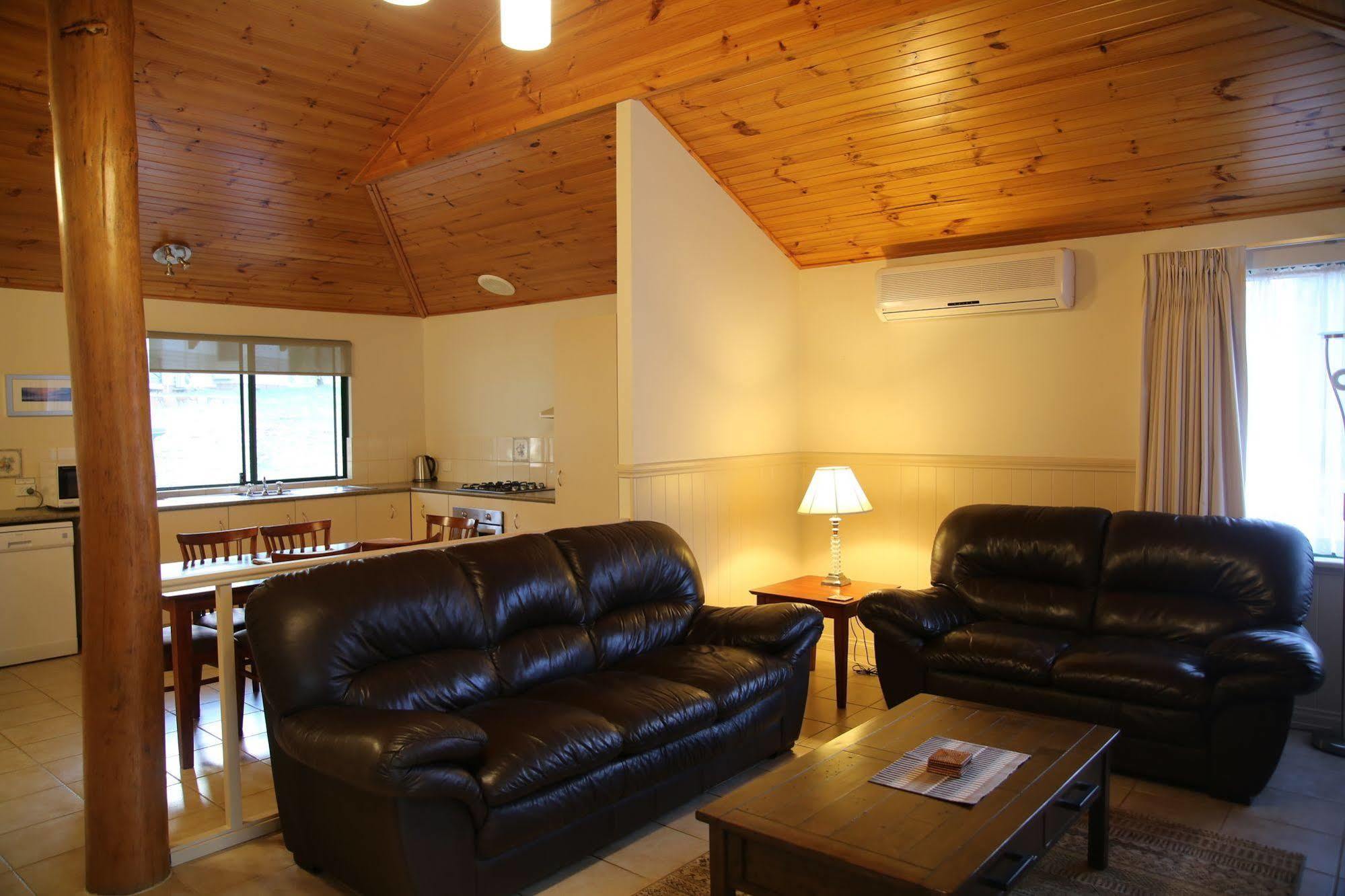 Bushy Lake Chalets Margaret River Exterior foto