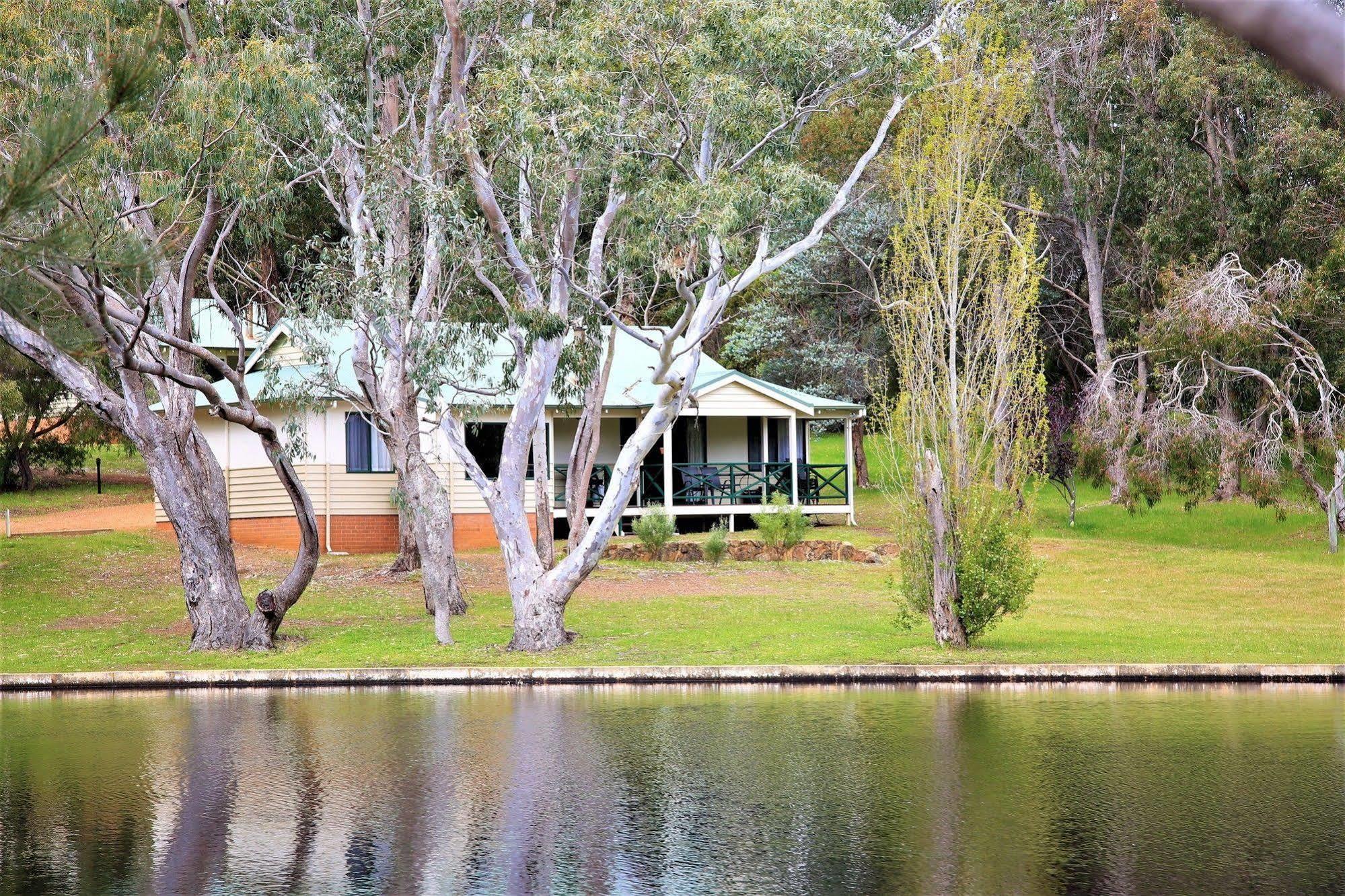Bushy Lake Chalets Margaret River Exterior foto